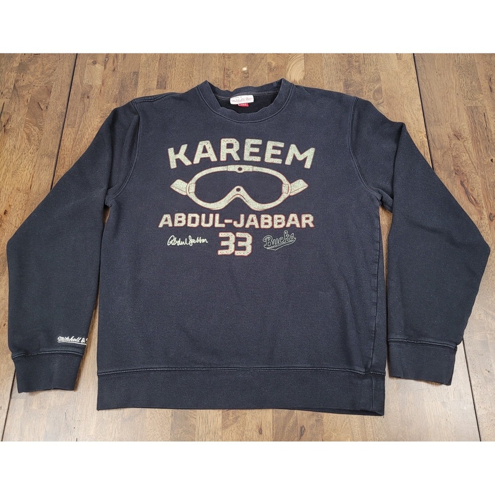 Kareem Abdul-Jabbar #33 Bucks Mitchell & Ness Sweatshirt Men's Size Large